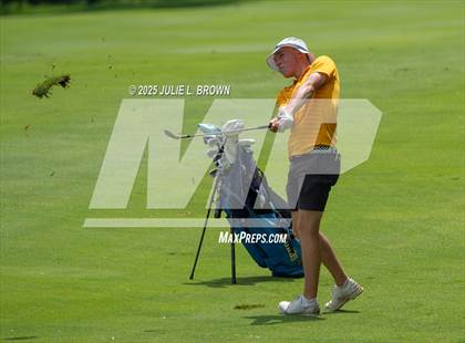 Thumbnail 1 in IHSAA Final (Round 2) photogallery.