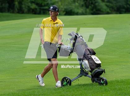 Thumbnail 2 in IHSAA Final (Round 2) photogallery.