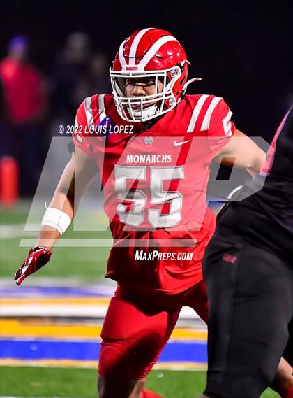 Thumbnail 1 in Mater Dei vs. Los Alamitos (CIF SS Playoff DIV 1 Semi Final) photogallery.