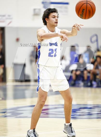 Thumbnail 3 in Lawrence Central @ Hamilton Southeastern photogallery.