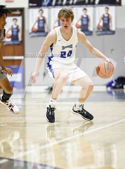 Thumbnail 3 in Lawrence Central @ Hamilton Southeastern photogallery.