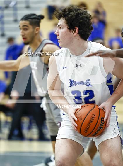 Thumbnail 2 in Lawrence Central @ Hamilton Southeastern photogallery.