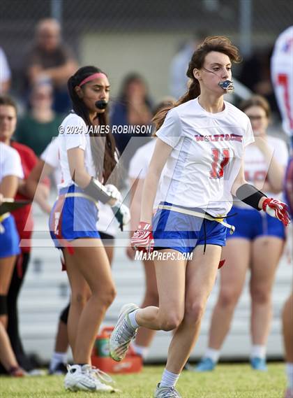 Thumbnail 1 in Englewood vs Wolfson (FHSAA 1A District 7 Semifinal) photogallery.