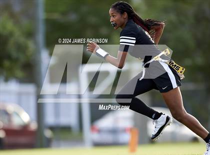 Thumbnail 1 in Englewood vs Wolfson (FHSAA 1A District 7 Semifinal) photogallery.