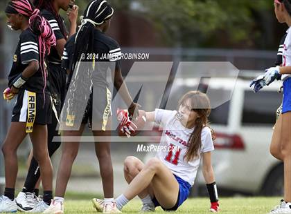 Thumbnail 2 in Englewood vs Wolfson (FHSAA 1A District 7 Semifinal) photogallery.