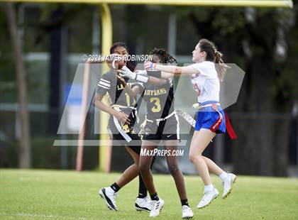 Thumbnail 1 in Englewood vs Wolfson (FHSAA 1A District 7 Semifinal) photogallery.