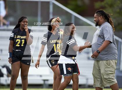 Thumbnail 1 in Englewood vs Wolfson (FHSAA 1A District 7 Semifinal) photogallery.