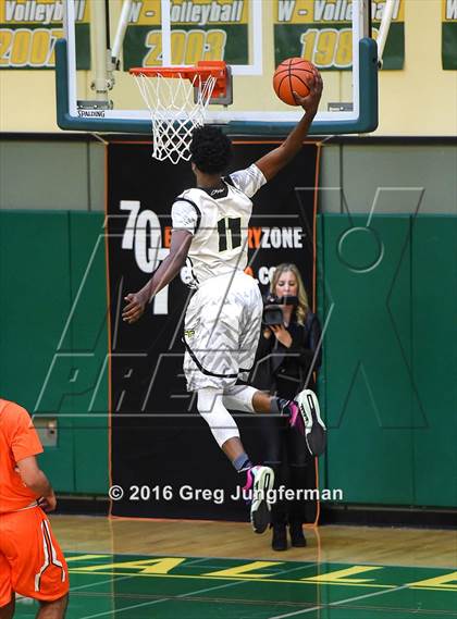 Thumbnail 3 in Balboa City vs. Prolific Prep Academy (The Crush in the Valley) photogallery.