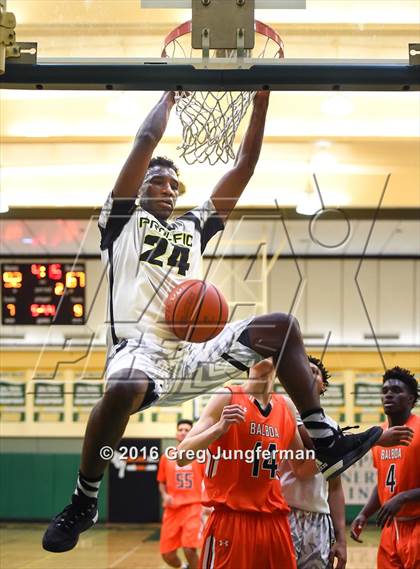 Thumbnail 3 in Balboa City vs. Prolific Prep Academy (The Crush in the Valley) photogallery.