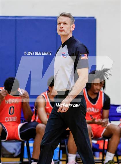 Thumbnail 1 in Etowah vs North Cobb (Lemon Street Classic) photogallery.