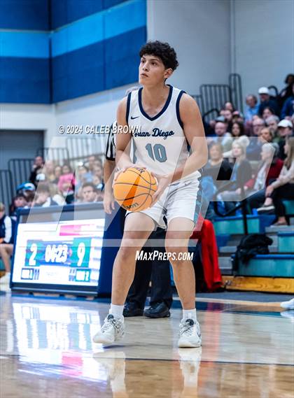 Thumbnail 2 in Judge Memorial Catholic vs Juan Diego Catholic (Juan Diego's Eagle Holiday Shootout) photogallery.