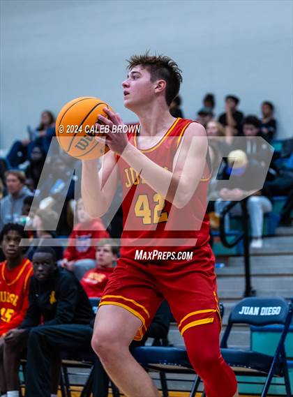 Thumbnail 2 in Judge Memorial Catholic vs Juan Diego Catholic (Juan Diego's Eagle Holiday Shootout) photogallery.