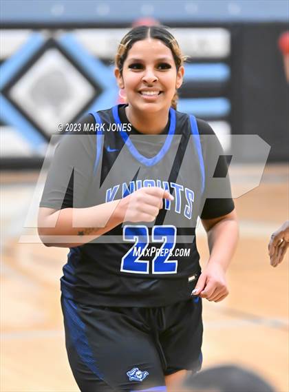 Thumbnail 2 in Monument Valley vs. Westview (Lady Wolves Court Classic) photogallery.