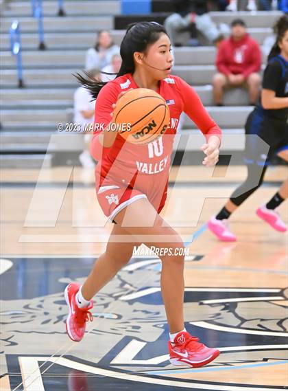 Thumbnail 1 in Monument Valley vs. Westview (Lady Wolves Court Classic) photogallery.