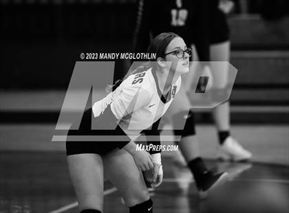 Thumbnail 1 in New Berlin @ Illini Central photogallery.