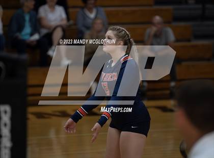 Thumbnail 3 in New Berlin @ Illini Central photogallery.