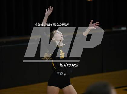 Thumbnail 2 in New Berlin @ Illini Central photogallery.