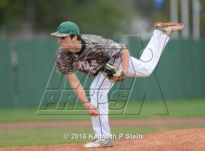 Thumbnail 3 in Plaquemine vs. Opelousas Catholic (ACHS Tournament) photogallery.