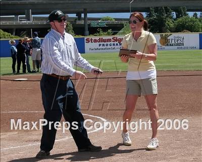 Thumbnail 2 in Notre Dame-Belmont vs Mitty (D2 Section Final) photogallery.