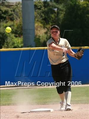 Thumbnail 3 in Notre Dame-Belmont vs Mitty (D2 Section Final) photogallery.
