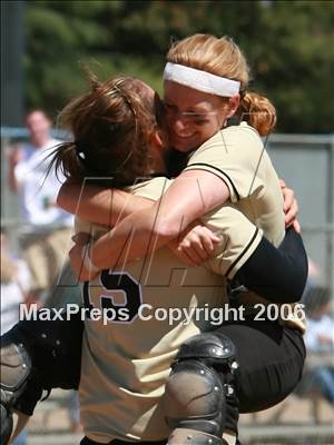 Thumbnail 2 in Notre Dame-Belmont vs Mitty (D2 Section Final) photogallery.