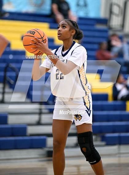 Thumbnail 3 in Center vs. Rosemont (Rumble on the River) photogallery.