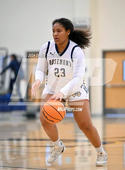 Thumbnail 3 in Center vs. Rosemont (Rumble on the River) photogallery.