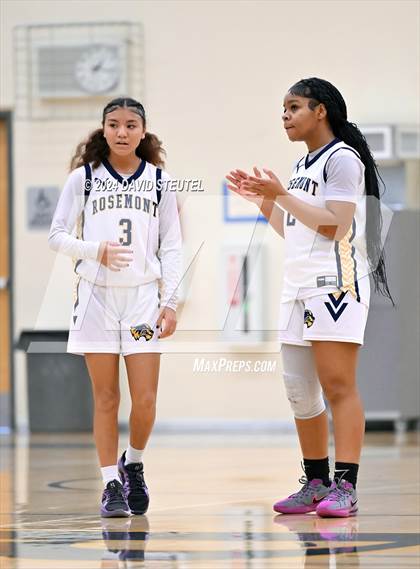 Thumbnail 1 in Center vs. Rosemont (Rumble on the River) photogallery.