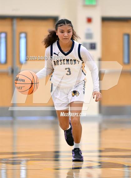 Thumbnail 2 in Center vs. Rosemont (Rumble on the River) photogallery.