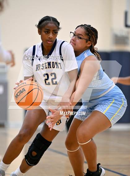 Thumbnail 3 in Center vs. Rosemont (Rumble on the River) photogallery.
