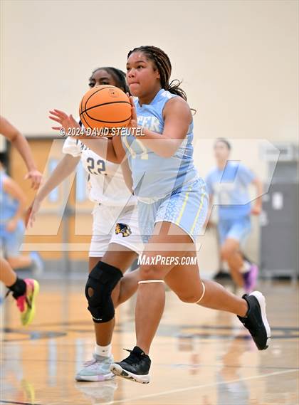 Thumbnail 2 in Center vs. Rosemont (Rumble on the River) photogallery.
