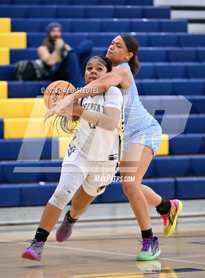 Thumbnail 2 in Center vs. Rosemont (Rumble on the River) photogallery.