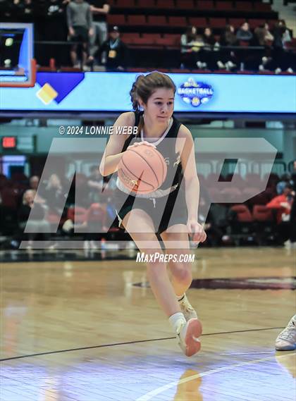 Thumbnail 3 in Westlake vs Pleasantville (NYSPHSAA Section 1 Class B Semifinal) photogallery.