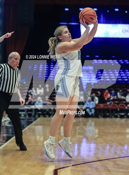 Thumbnail 1 in Westlake vs Pleasantville (NYSPHSAA Section 1 Class B Semifinal) photogallery.