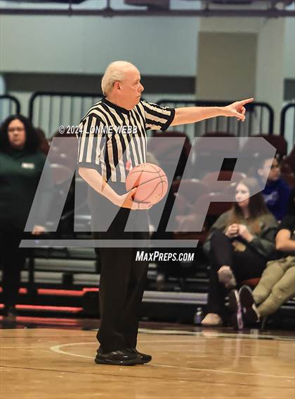 Thumbnail 3 in Westlake vs Pleasantville (NYSPHSAA Section 1 Class B Semifinal) photogallery.