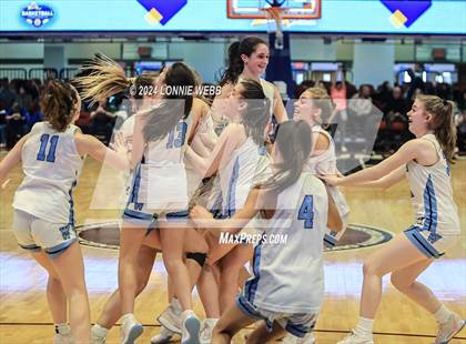 Thumbnail 2 in Westlake vs Pleasantville (NYSPHSAA Section 1 Class B Semifinal) photogallery.