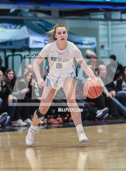 Thumbnail 1 in Westlake vs Pleasantville (NYSPHSAA Section 1 Class B Semifinal) photogallery.