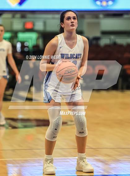 Thumbnail 2 in Westlake vs Pleasantville (NYSPHSAA Section 1 Class B Semifinal) photogallery.