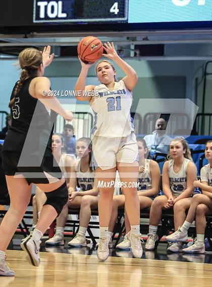 Thumbnail 3 in Westlake vs Pleasantville (NYSPHSAA Section 1 Class B Semifinal) photogallery.