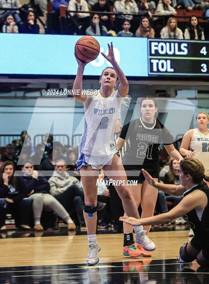 Thumbnail 1 in Westlake vs Pleasantville (NYSPHSAA Section 1 Class B Semifinal) photogallery.