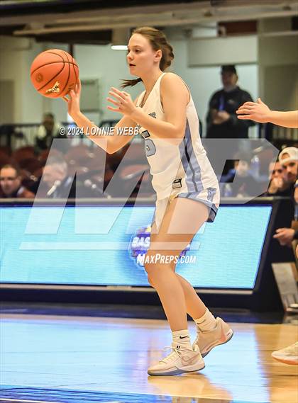 Thumbnail 1 in Westlake vs Pleasantville (NYSPHSAA Section 1 Class B Semifinal) photogallery.