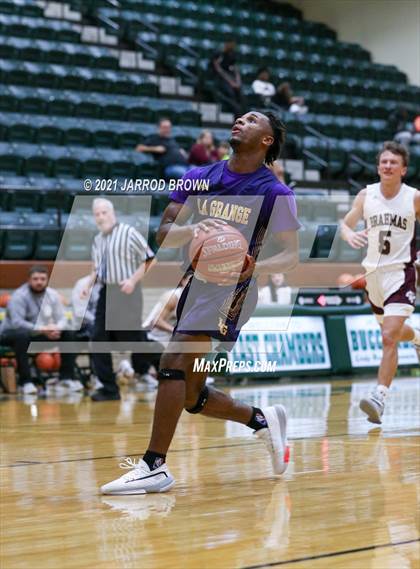 Thumbnail 2 in La Marque vs. East Bernard photogallery.