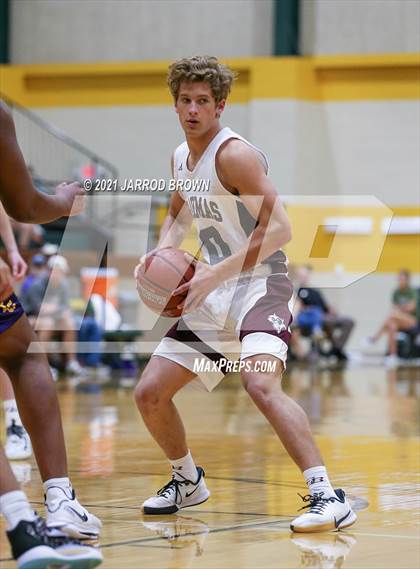 Thumbnail 2 in La Marque vs. East Bernard photogallery.