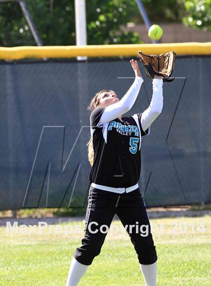 Thumbnail 1 in Righetti @ Pioneer Valley photogallery.