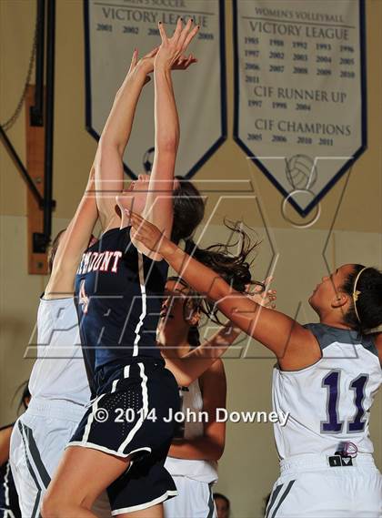Thumbnail 3 in Marymount vs. Archer School for Girls (MaxPreps Holiday Classic) photogallery.