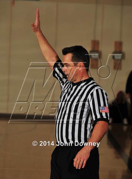 Thumbnail 3 in Marymount vs. Archer School for Girls (MaxPreps Holiday Classic) photogallery.