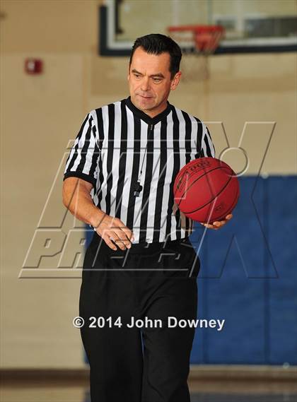 Thumbnail 1 in Marymount vs. Archer School for Girls (MaxPreps Holiday Classic) photogallery.