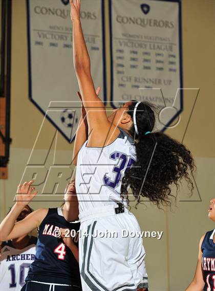 Thumbnail 1 in Marymount vs. Archer School for Girls (MaxPreps Holiday Classic) photogallery.