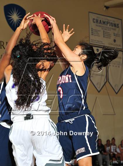 Thumbnail 3 in Marymount vs. Archer School for Girls (MaxPreps Holiday Classic) photogallery.