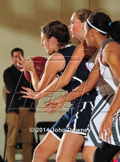 Thumbnail 2 in Marymount vs. Archer School for Girls (MaxPreps Holiday Classic) photogallery.